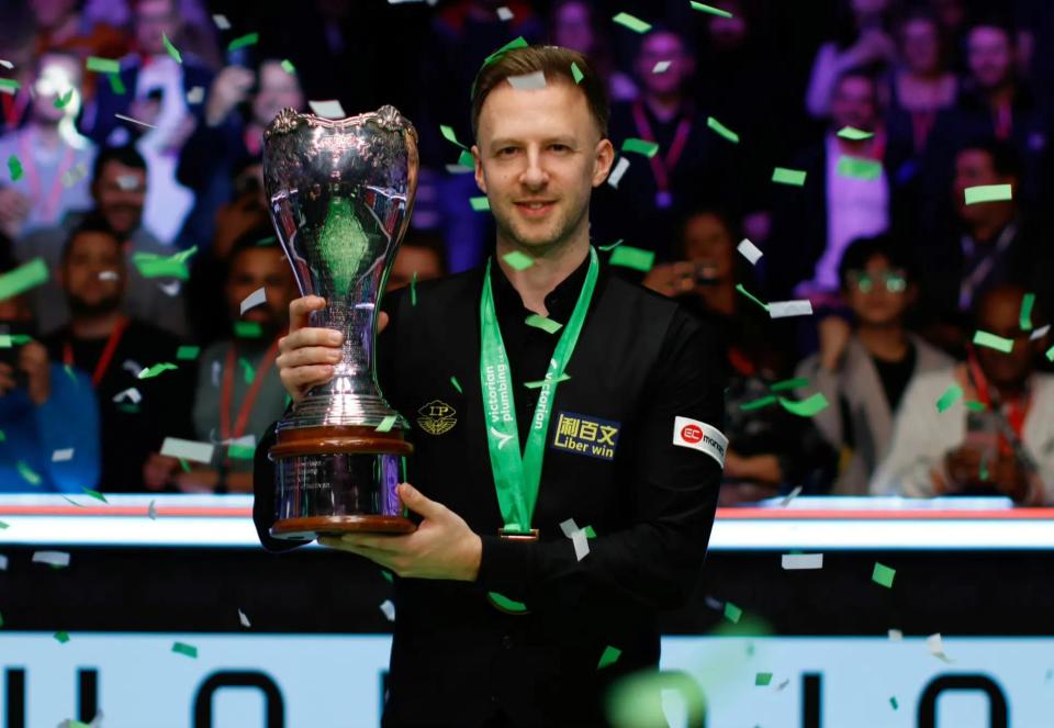 入越位圈 入越位圈