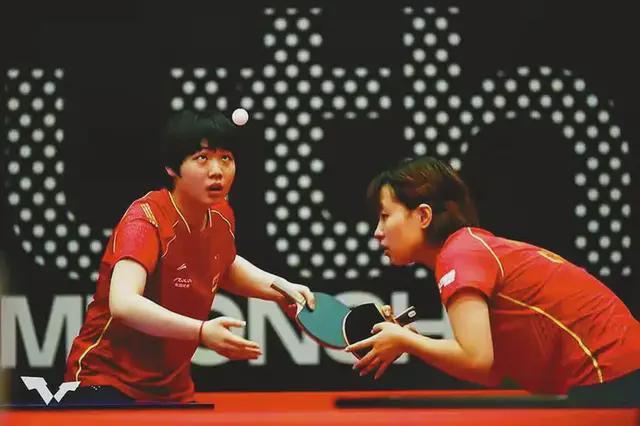 台上获得认 台上获得认