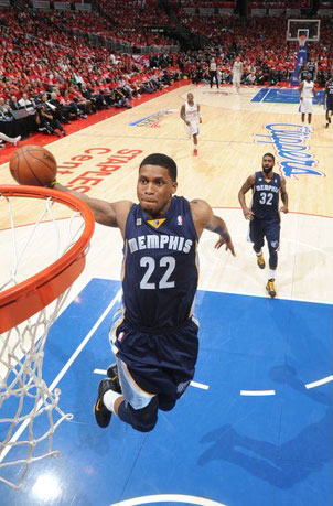 湖人新签约 湖人新签约